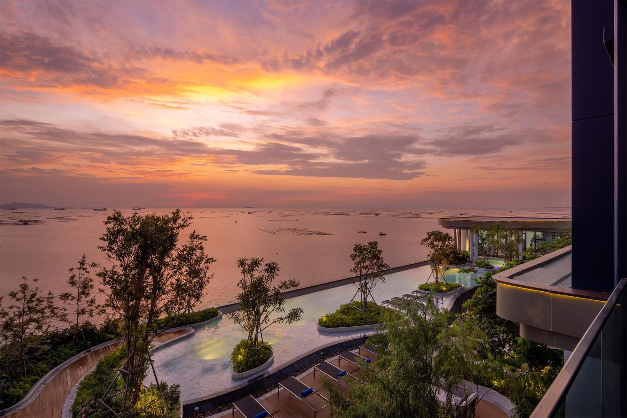 S Sriracha Hotel & Residence Si Racha Exteriör bild